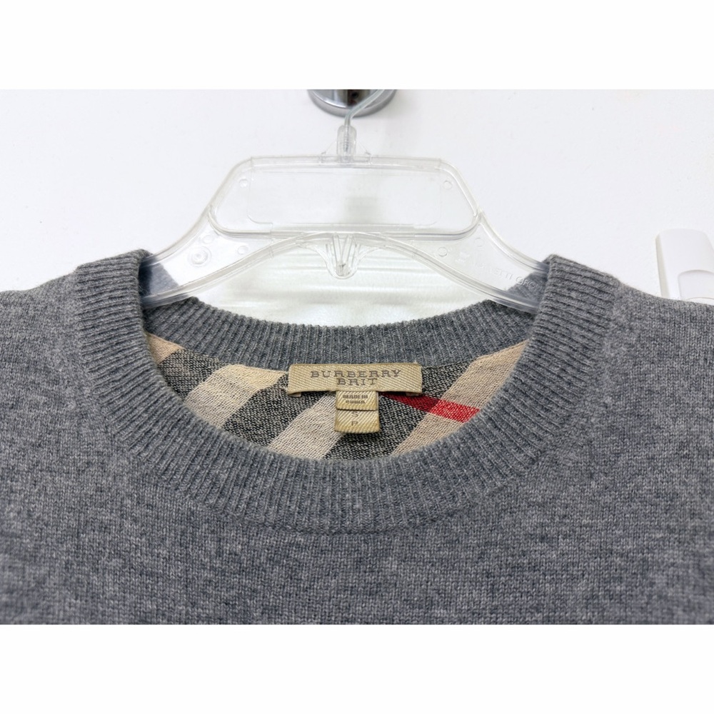 Burberry Brit Fox Wraparound Gray Crewneck Sweater Cashmere Wool Animal Print S - Picture 4 of 15